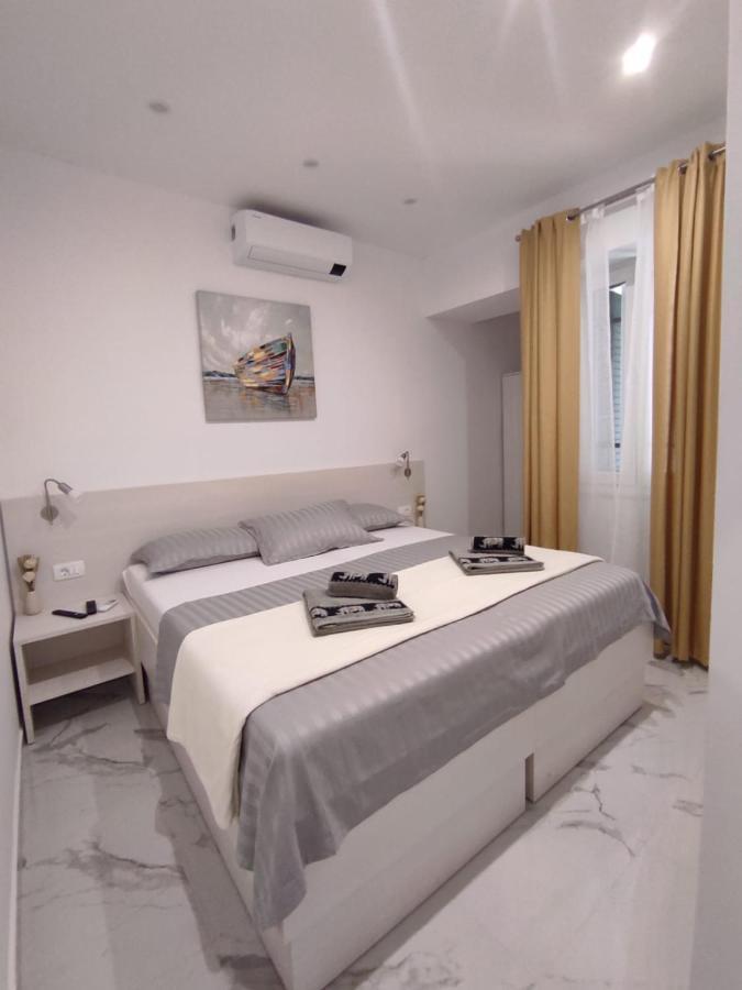 Zoxi Apartmani Split Exterior photo