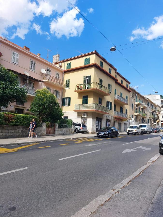Zoxi Apartmani Split Exterior photo