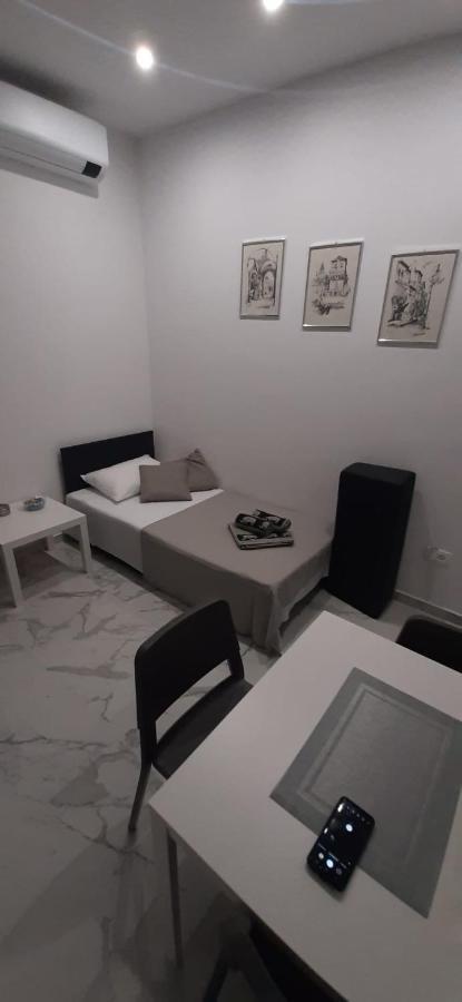 Zoxi Apartmani Split Exterior photo